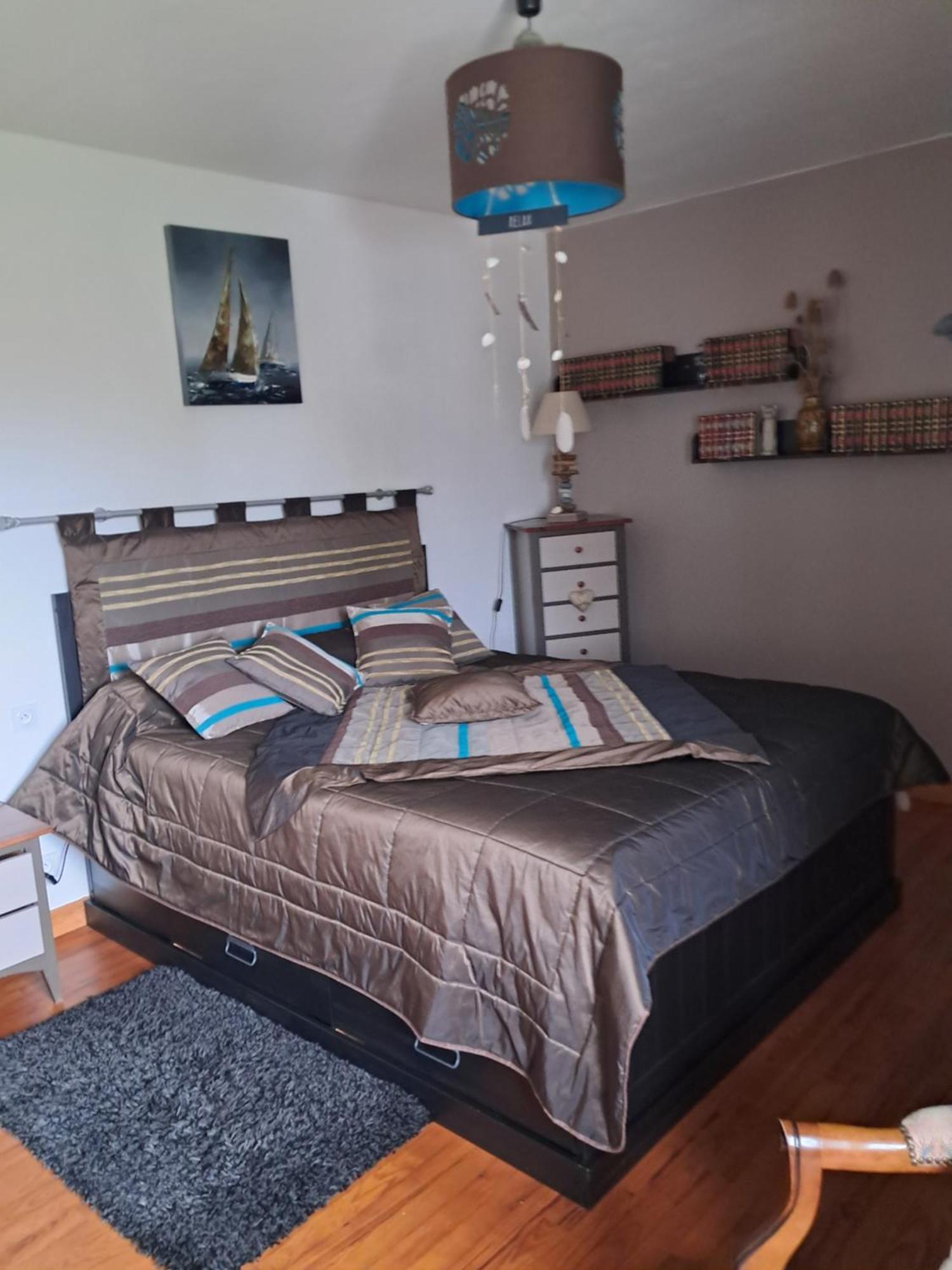 Bed and Breakfast Aux Volets Bleus Sibiril Zewnętrze zdjęcie