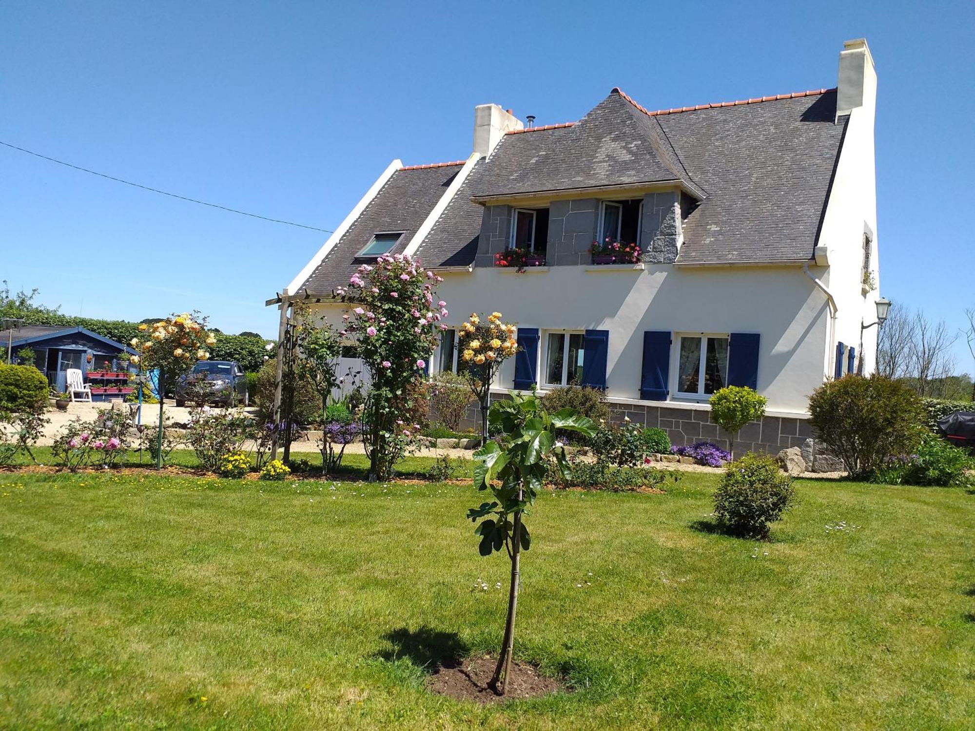 Bed and Breakfast Aux Volets Bleus Sibiril Zewnętrze zdjęcie